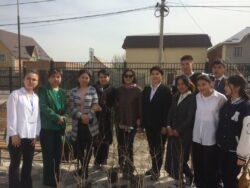 ЖАШЫЛДАНДЫРУУ ЖАШТАРДЫН ЭКОЛОГИЯЛЫК  ЖООПКЕРЧИЛИГИН ЖОГОРУЛАТАТ