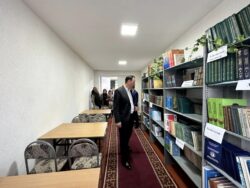 КММИУнун ЖАТАКАНАСЫНДА КИТЕПКАНА АЧЫЛДЫ