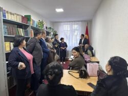 КММИУнун ЖАТАКАНАСЫНДА КИТЕПКАНА АЧЫЛДЫ