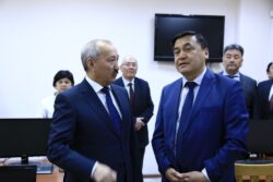 КАНЫБЕК ИМАНАЛИЕВ КУАУдагы КОНФЕРЕНЦИЯГА КАТЫШТЫ