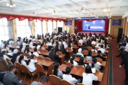 МИНИСТР КАНЫБЕК ИМАНАЛИЕВ ПОСЕТИЛ ОшГПУ