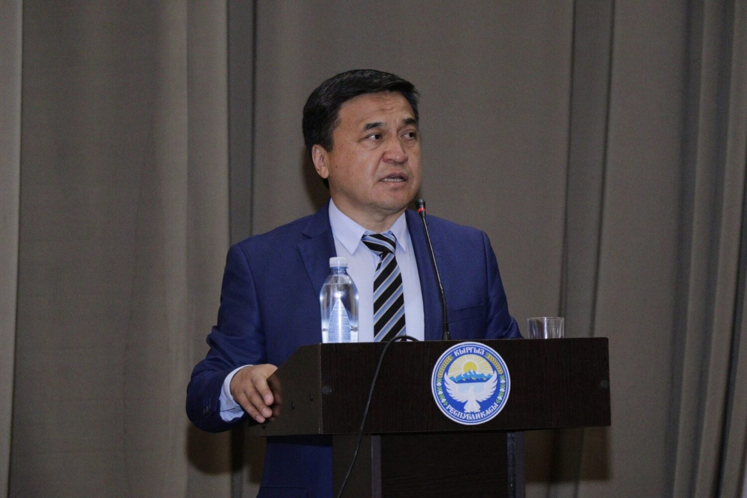 ОШ: ЖАЛПЫ БИЛИМ БЕРҮҮ УЮМДАРЫНЫН ДИРЕКТОРЛОРУ ҮЧҮН ЭКИ КҮНДҮК ОКУТУУ БАШТАЛДЫ