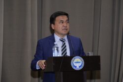 ОШ: ЖАЛПЫ БИЛИМ БЕРҮҮ УЮМДАРЫНЫН ДИРЕКТОРЛОРУ ҮЧҮН ЭКИ КҮНДҮК ОКУТУУ БАШТАЛДЫ