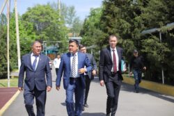МИНИСТР КАНЫБЕК ИМАНАЛИЕВ ПОСЕТИЛ ОшГПУ