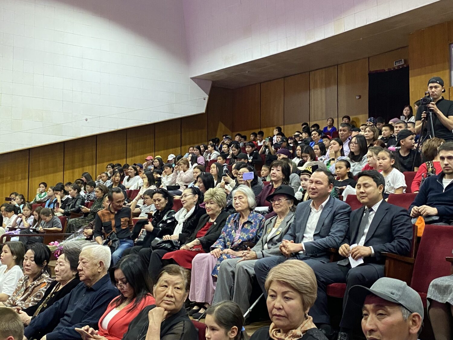 Ч.АЙТМАТОВДУН 95 ЖЫЛДЫГЫНА АРНАЛДЫ