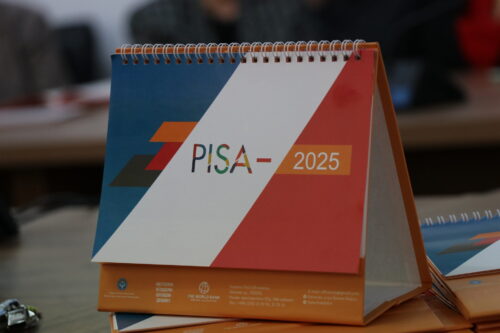 PISA-2025: ДАЯРДОО БОЮНЧА УЮШТУРУУ КОМИТЕТИНИН КЕҢЕШМЕСИ ӨТТҮ