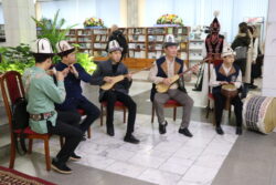 АГАРТУУ АЙДЫҢЫНДАГЫ АЛГЫ ИШТЕР КӨРГӨЗМӨСҮ