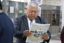 АГАРТУУ АЙДЫҢЫНДАГЫ АЛГЫ ИШТЕР КӨРГӨЗМӨСҮ