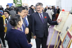 АГАРТУУ АЙДЫҢЫНДАГЫ АЛГЫ ИШТЕР КӨРГӨЗМӨСҮ