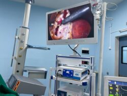 ОШМУНУН КЛИНИКАСЫНДА ЭКИНЧИ ОПЕРАЦИЯ ЖАСАЛДЫ