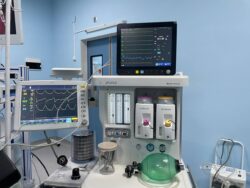 ОШМУНУН КЛИНИКАСЫНДА ЭКИНЧИ ОПЕРАЦИЯ ЖАСАЛДЫ