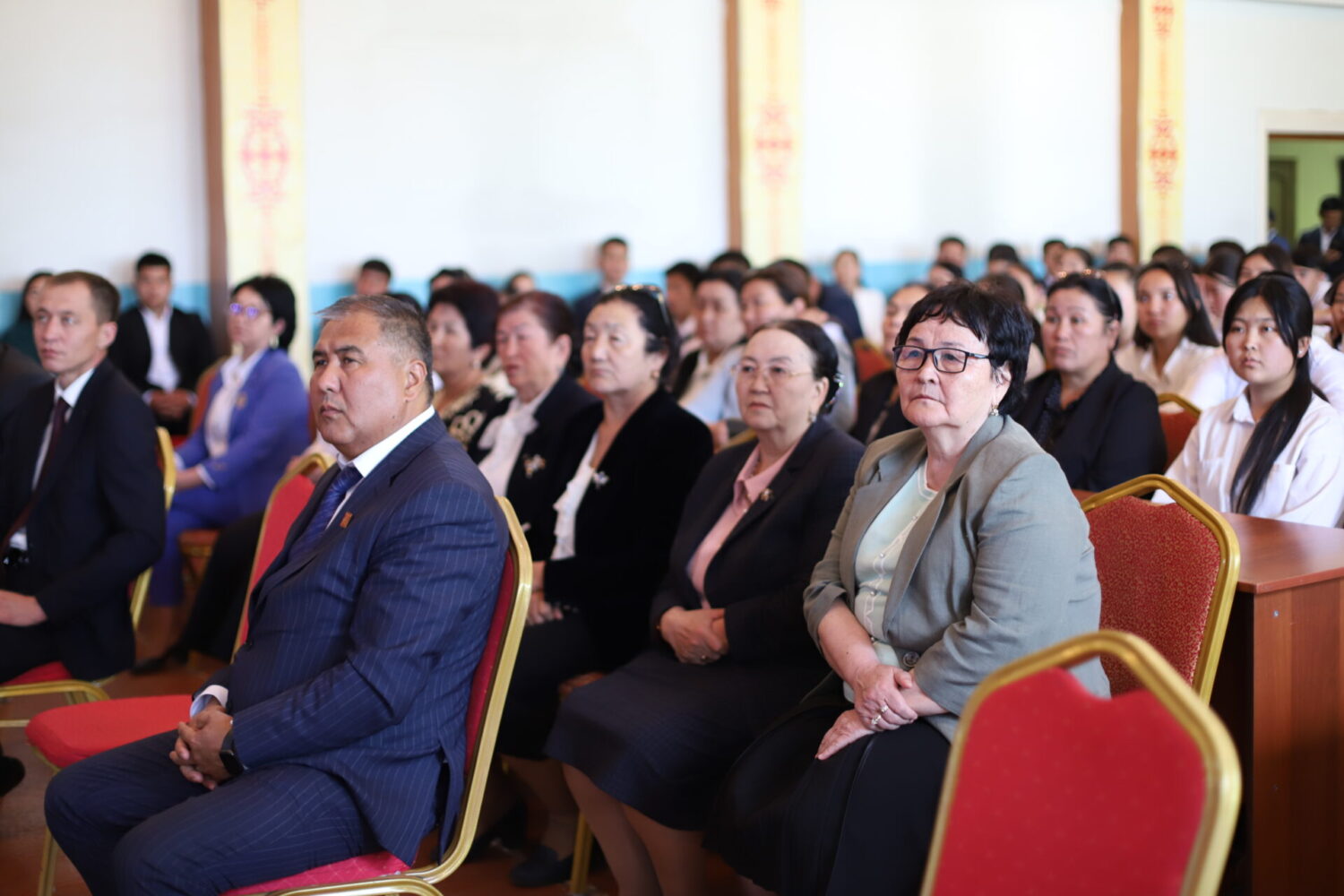 МИНИСТР КАНЫБЕК ИМАНАЛИЕВ ОШМПУДА