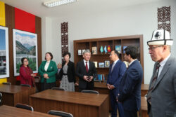 ОшМУ КАЗАКСТАНДАГЫ ЕВРАЗИЯ УЛУТТУК УНИВЕРСИТЕТИНДЕ ФИЛИАЛЫН АЧТЫ