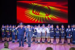 ЖОЛ КЫЙМЫЛЫНЫН ЖАШ ТЕСКӨӨЧҮЛӨРҮНҮН РЕСПУБЛИКАЛЫК КАРОО-СЫНАГЫНЫН ЖЕҢҮҮЧҮЛӨРҮ СЫЙЛАНДЫ