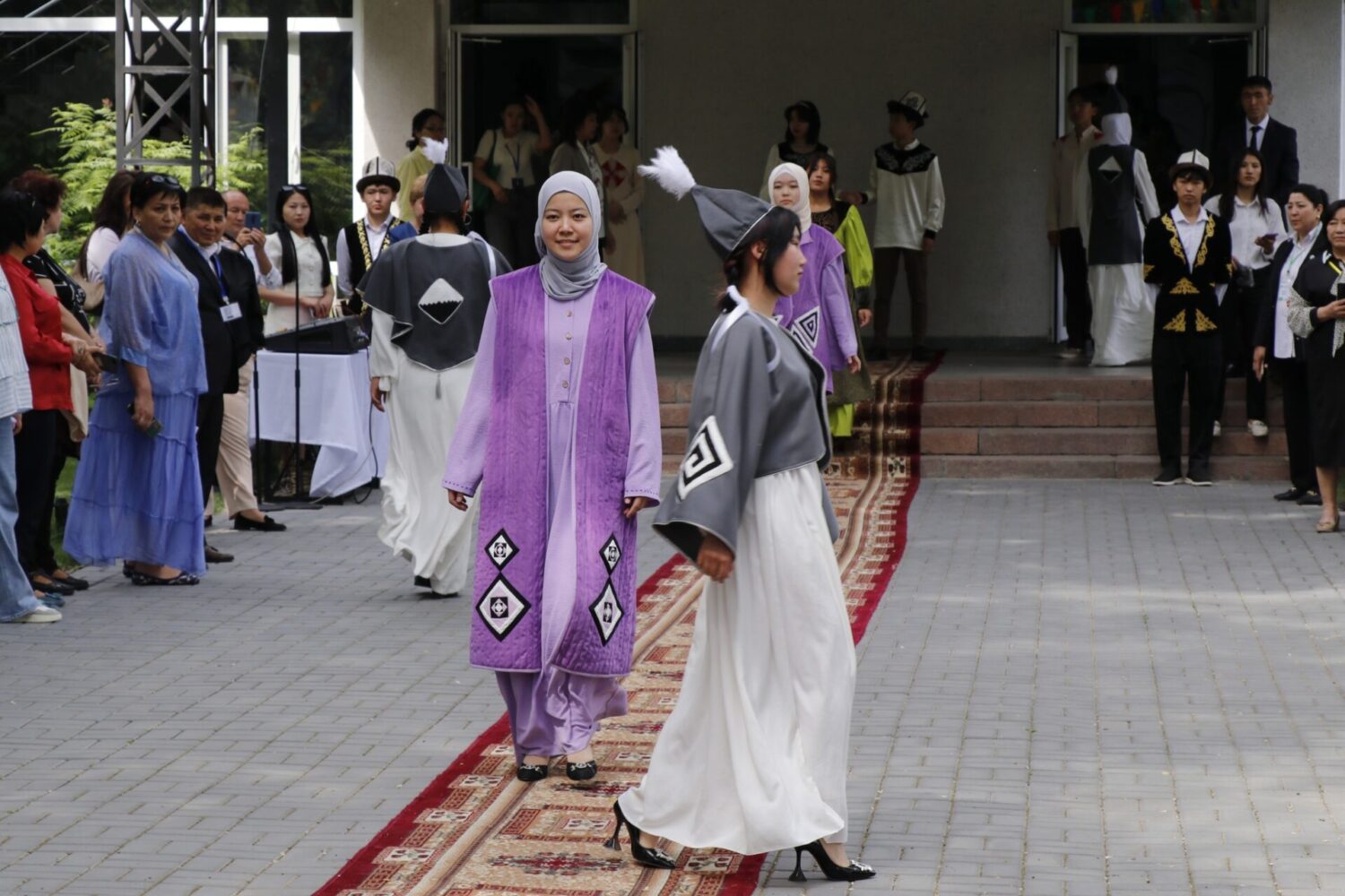 САПАТТУУ КЕСИПТИК ОКУТУУ ЖАНА БИЛИМ БЕРҮҮ – ӨЛКӨНҮН ТУРУКТУУ ӨНҮГҮҮСҮНҮН НЕГИЗИ