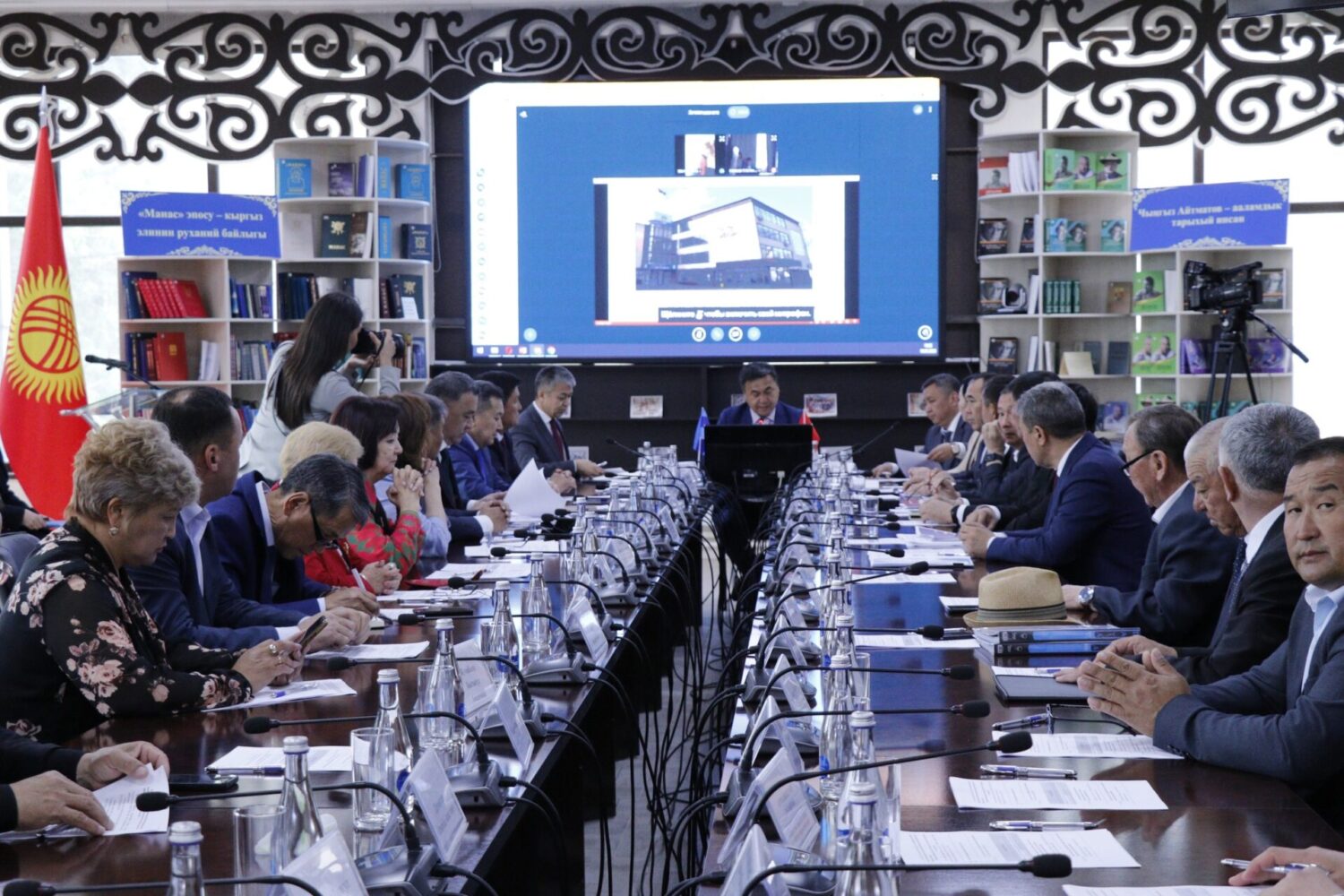 РАСУЛ АБАЗБЕК УУЛУ: «БЫЙЫЛКЫ ЖЫЛДАН БАШТАП КОЛЛЕДЖДЕРДИН РЕЙТИНГИ АНЫКТАЛАТ»