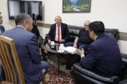 “БАКАЙ БАНК” КЫРГЫЗСТАНДЫН БӨБӨКТӨРҮНӨ БАЛА БАКЧА БЕЛЕК КЫЛАТ