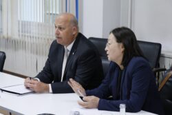 КАНЫБЕК ИМАНАЛИЕВ USAIDдин АЗИЯ БЮРОСУНУН ӨКҮЛҮ МЕНЕН ЖОЛУГУШТУ