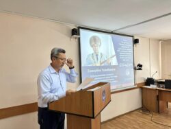 ЗАМИРБЕК ҮСӨНБАЕВГЕ АРДАКТУУ ПРОФЕССОР НААМЫ БЕРИЛДИ