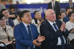 АКЫЛБЕК ЖАПАРОВ “САНАРИП МЕКТЕП” ФОРУМУНА КАТЫШТЫ