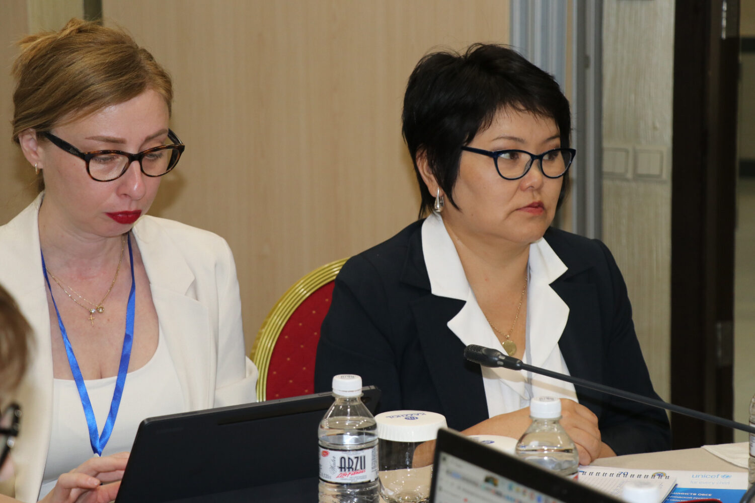 КЫРГЫЗСТАНДЫН ПЕДАГОГДОРУ КӨП ТИЛДҮҮ БИЛИМ БЕРҮҮ БОЮНЧА КОНФЕРЕНЦИЯДА