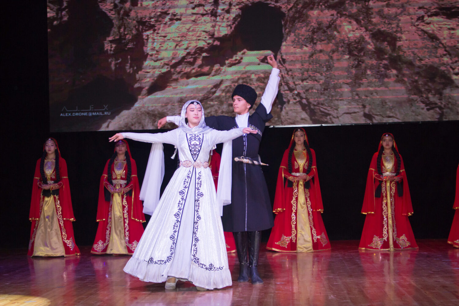 «БАКТЫЛУУ БАЛАЛЫК – КЫРГЫЗСТАНДЫН КЕЛЕЧЕГИ»