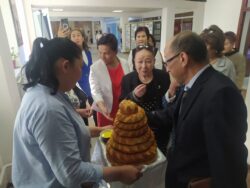 ТАРБИЯ МАСЕЛЕСИН ТАЛКУУГА АЛГАН СИМПОЗИУМ