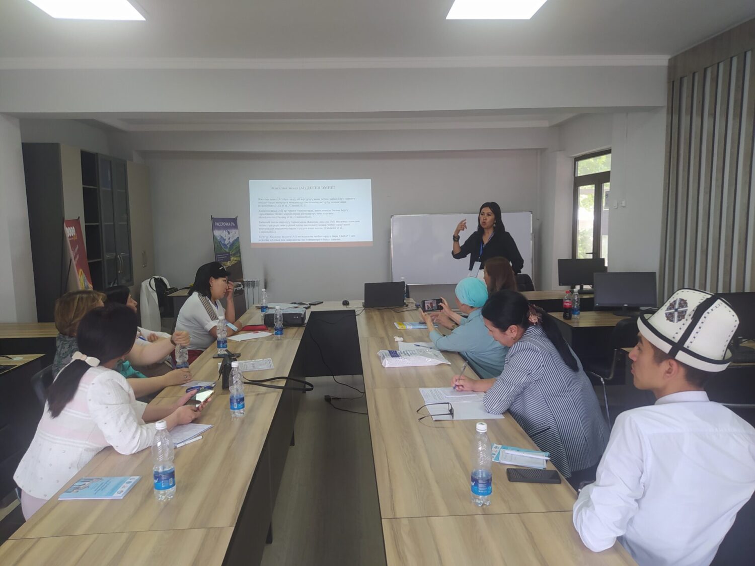 ТАРБИЯ МАСЕЛЕСИН ТАЛКУУГА АЛГАН СИМПОЗИУМ