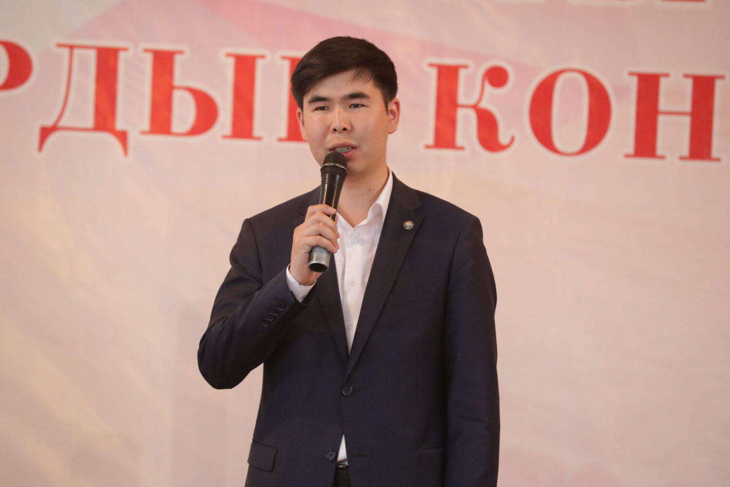 ЖАЛАЛ-АБАДДА «МЫКТЫ МУГАЛИМ» СЫНАГЫ