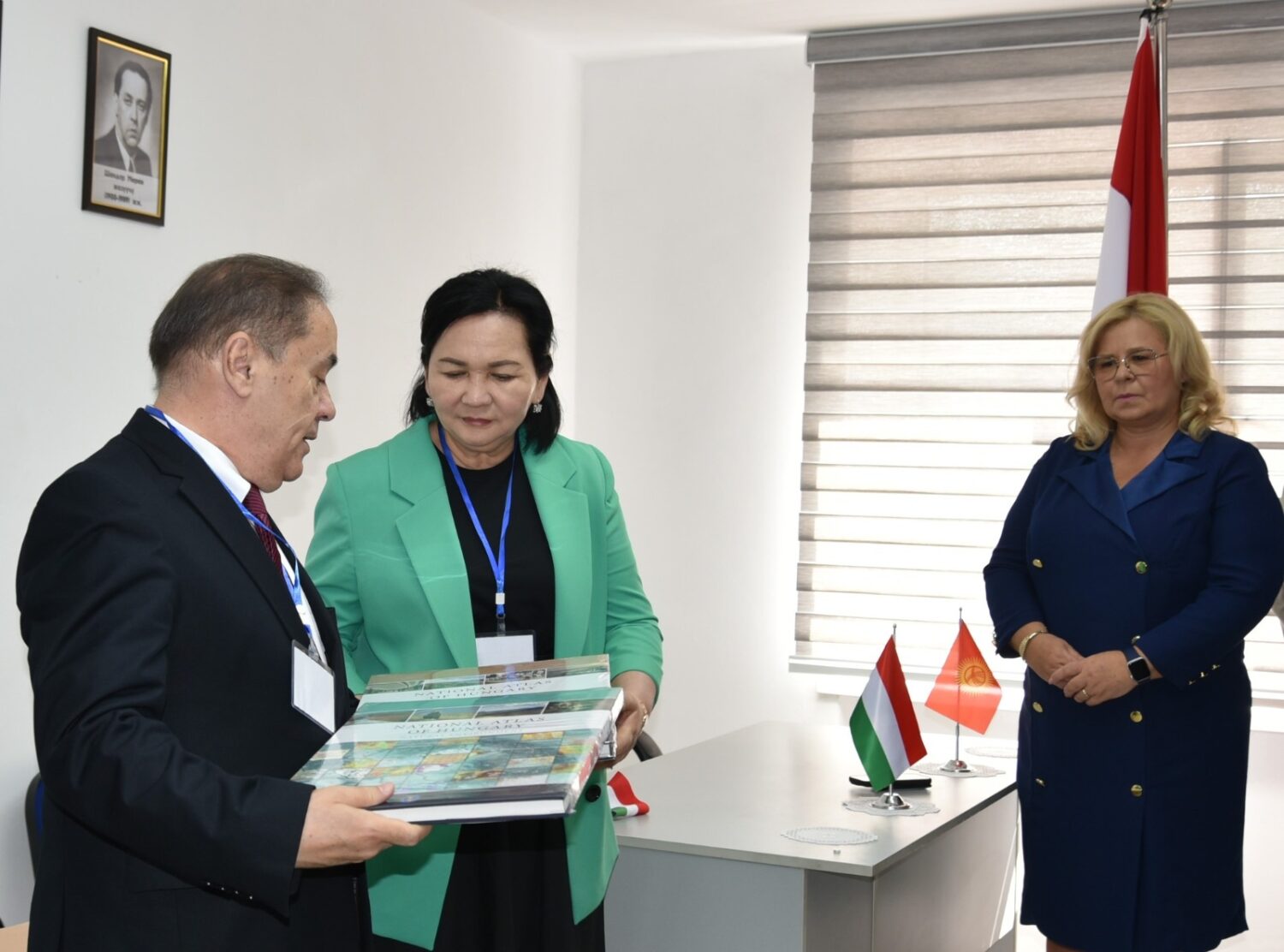 КМУДА ВЕНГР ТИЛИ ЖАНА МАДАНИЯТЫ БОРБОРУ АЧЫЛДЫ