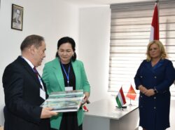 КМУДА ВЕНГР ТИЛИ ЖАНА МАДАНИЯТЫ БОРБОРУ АЧЫЛДЫ