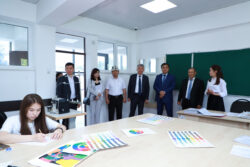 МИНИСТР ОШМУНУН СТУДЕНТИ ТАРТКАН СҮРӨТТҮ САТЫП АЛДЫ