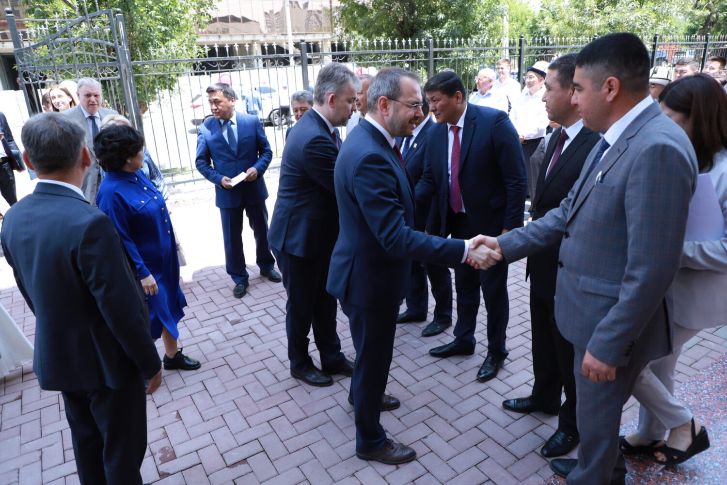 ОШМУДА БОРБОР АЧЫЛДЫ