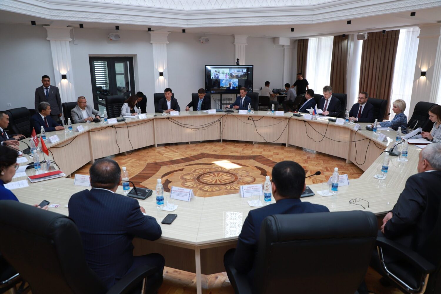 ОШМУДА БОРБОР АЧЫЛДЫ