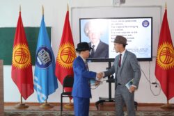 ЫМУ ҮСӨНБЕК АСАНАЛИЕВДИ ЭСКЕРДИ