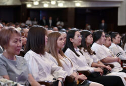 НУРЛАНБЕК ШАКИЕВ КЫРГЫЗ УЛУТТУК АГРАРДЫК УНИВЕРСИТЕТИНИН 90 ЖЫЛДЫК МААРЕКЕСИНЕ АРНАЛГАН САЛТАНАТКА КАТЫШТЫ