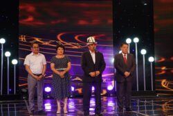 “МАНАС ТААНУУ” ТЕЛЕТАЙМАШЫНЫН ЖЕҢҮҮЧҮЛӨРҮ СЫЙЛАНДЫ