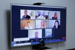 ЖОГОРКУ БИЛИМ БЕРҮҮ БОЮНЧА КЫРГЫЗ-ВЕНГЕР ЖУМУШЧУ ТОБУНУН БИРИНЧИ ОТУРУМУ ӨТТҮ