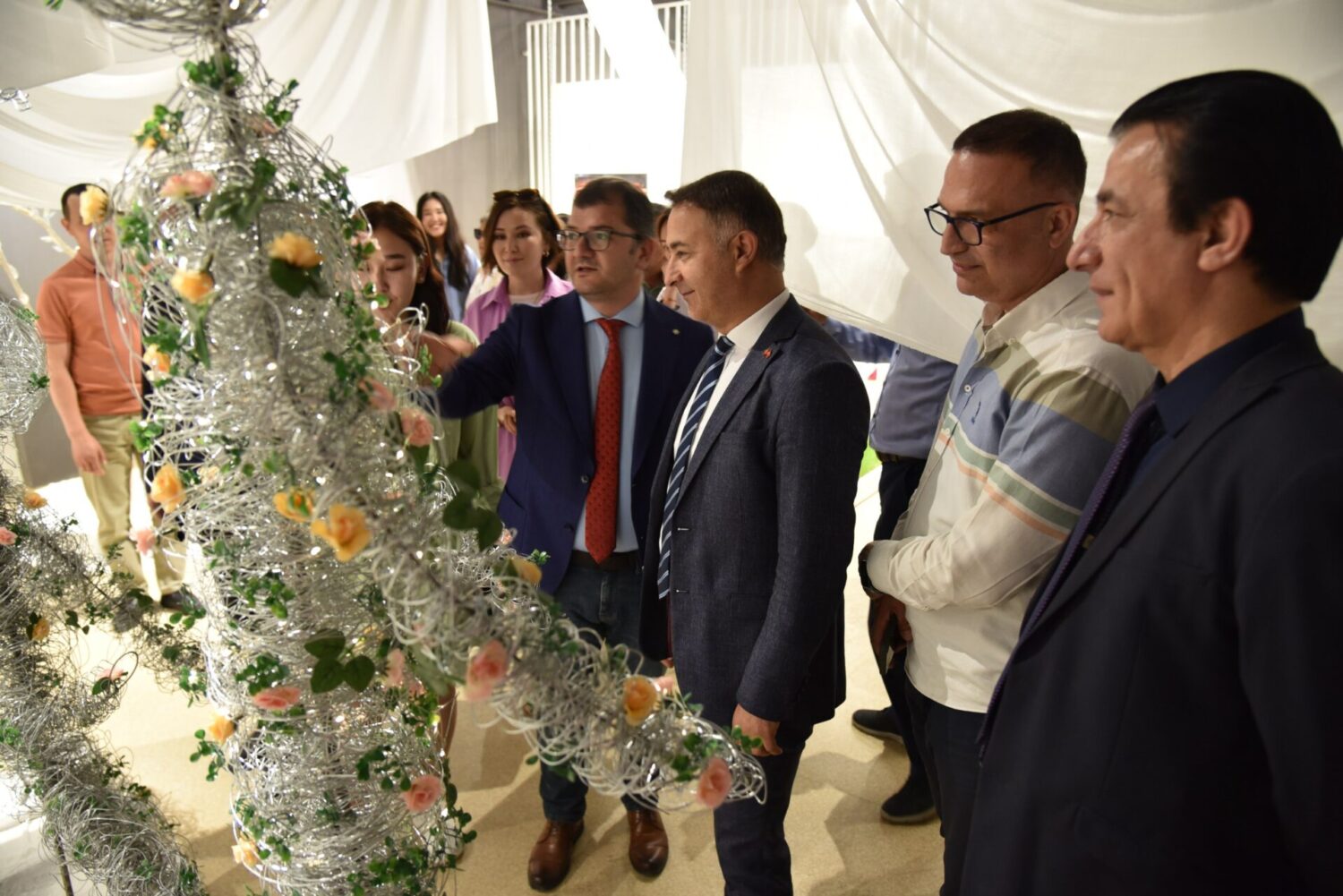 КТМУДА СТУДЕНТТИК КӨРГӨЗМӨ