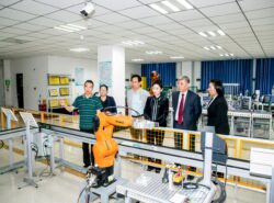 ОШМУ СИАНЬ СЫЮАНЬ УНИВЕРСИТЕТИ МЕНЕН КЫЗМАТТАШАТ