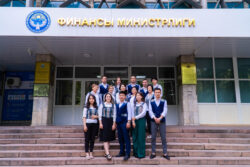 ФИНАНСИСТТЕРДИ ОКУТКАН ОКУУ БОРБОРУ