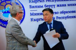 “ЫСЫК-КӨЛ ДОСТОРУН ЧАКЫРАТ-2023” ЭТНО-КАРНАВАЛЫНА 400ДӨН АШУУН БАЛА ЧОГУЛАТ