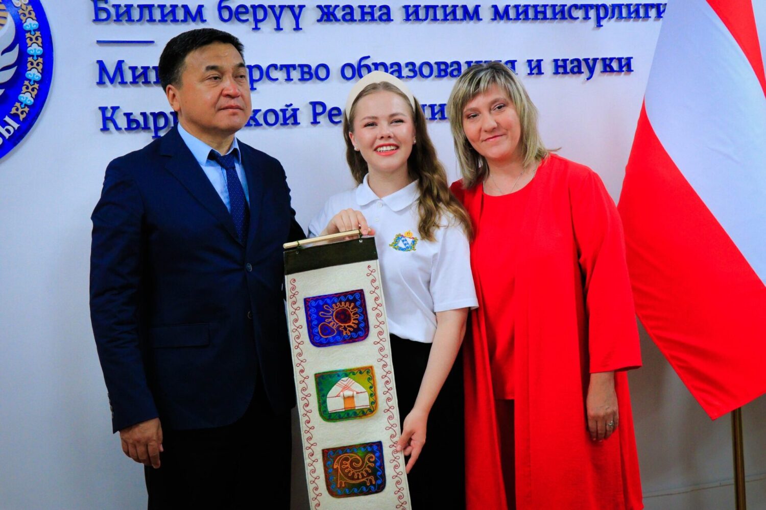 “ЫСЫК-КӨЛ ДОСТОРУН ЧАКЫРАТ-2023” ЭТНО-КАРНАВАЛЫНА 400ДӨН АШУУН БАЛА ЧОГУЛАТ