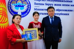 “ЫСЫК-КӨЛ ДОСТОРУН ЧАКЫРАТ-2023” ЭТНО-КАРНАВАЛЫНА 400ДӨН АШУУН БАЛА ЧОГУЛАТ