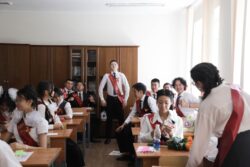 «АЛТЫН СЕРТИФИКАТКА» БАЙ МЕКТЕП