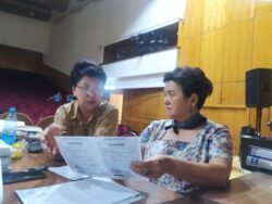 “КЕҢЕШИП КЕСКЕН БАРМАК ООРУБАЙТ”