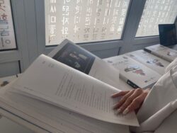 АТА ЖУРТТУ АЛЫСКА ТААНЫТКАН ЭМГЕК