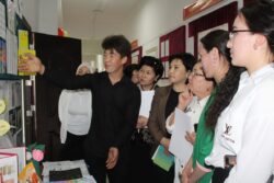 ТалМУ МЕНЕН КЕЛЕЧЕККЕ ЧОГУУ КАДАМ ТАШТА!!!