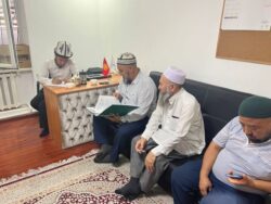 Бишкек шаардында медреселер жана мечиттер текшерилүүдө