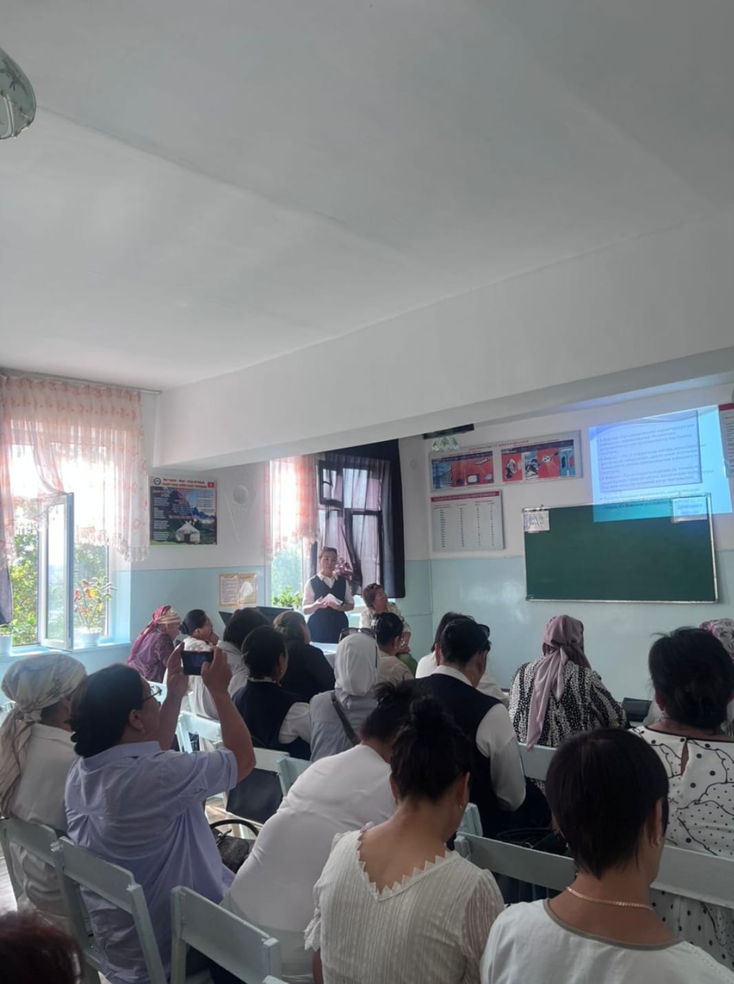 «ОКУЙ АЛБАГАН ОКУУЧУ БОЛБОЙТ, ҮЙРӨТӨ АЛБАГАН МУГАЛИМ БОЛОТ»